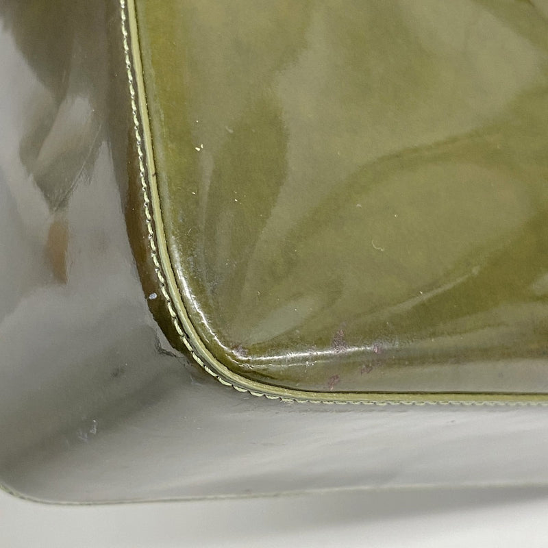【6fc4231】シャネル ハンドバッグ パテントレザー モスグリーン ゴールド金具【中古】レディース