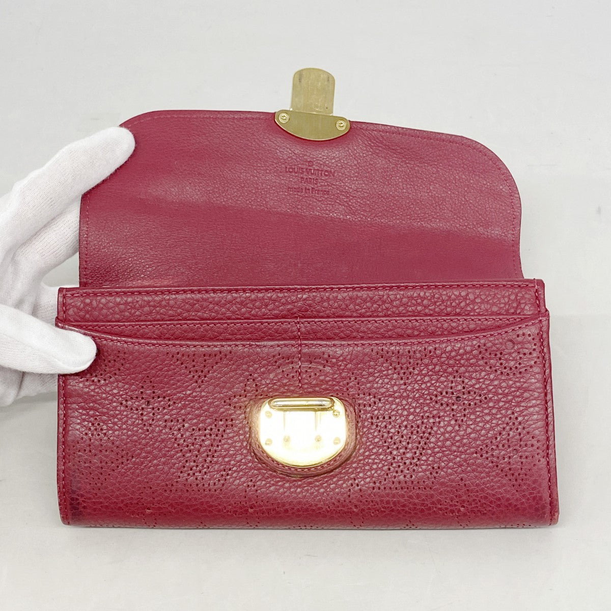 【6fc4238】ルイヴィトン 長財布 マヒナ ポルトフォイユイリス M58135 グルナ【中古】レディース