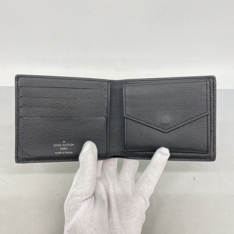 【6fc4239】ルイヴィトン 財布 タイガ ポルトフォイユマルコNM M30865 ブラック【中古】メンズ