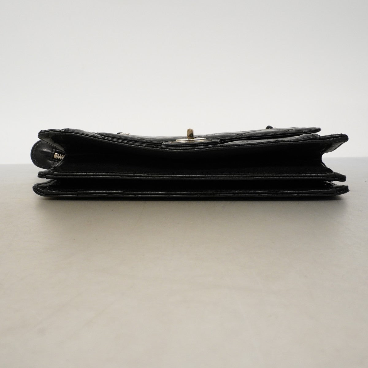 【6fc4287-k】シャネル ショルダーバッグ 2.55 チェーンショルダー ラムスキン ブラック シルバー金具【中古】レディース