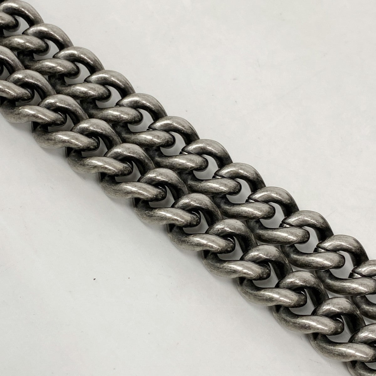 【6fc4315-k】シャネル ショルダーバッグ ボーイシャネル チェーンショルダー ラムスキン ブラック シルバー金具【中古】レディース