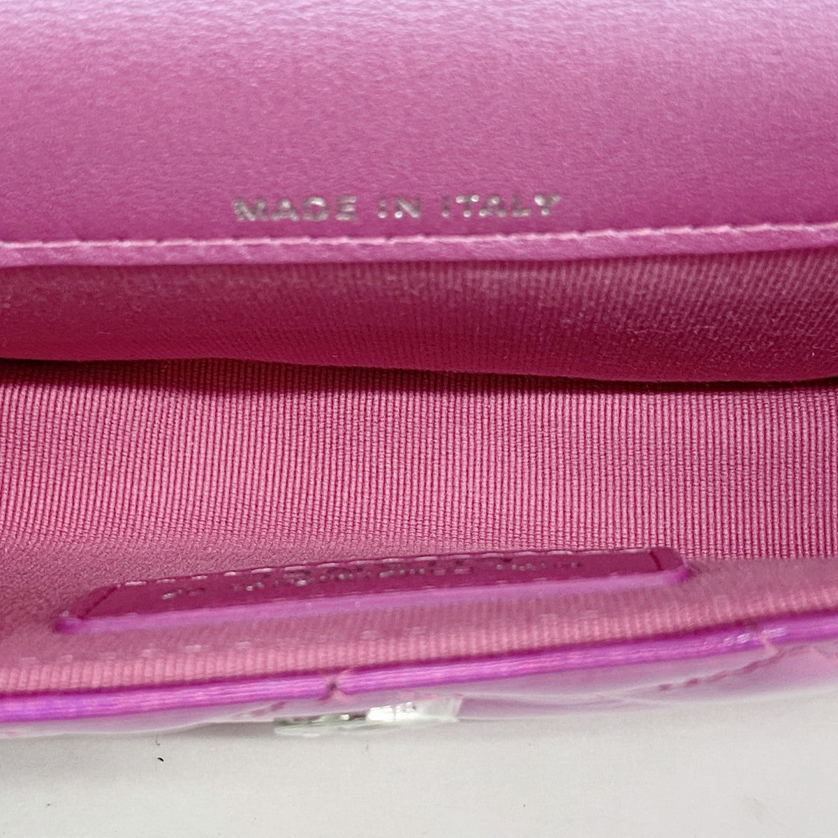 【6fc4317-k】シャネル ポーチ マトラッセ パテントレザー ピンク シルバー金具【中古】レディース