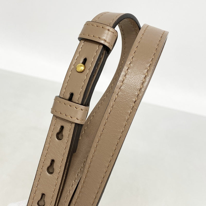 【6fc4494-k】グッチ ショルダーバッグ GGマーモント 447632 レザー ピンクベージュ ゴールド金具【中古】レディース