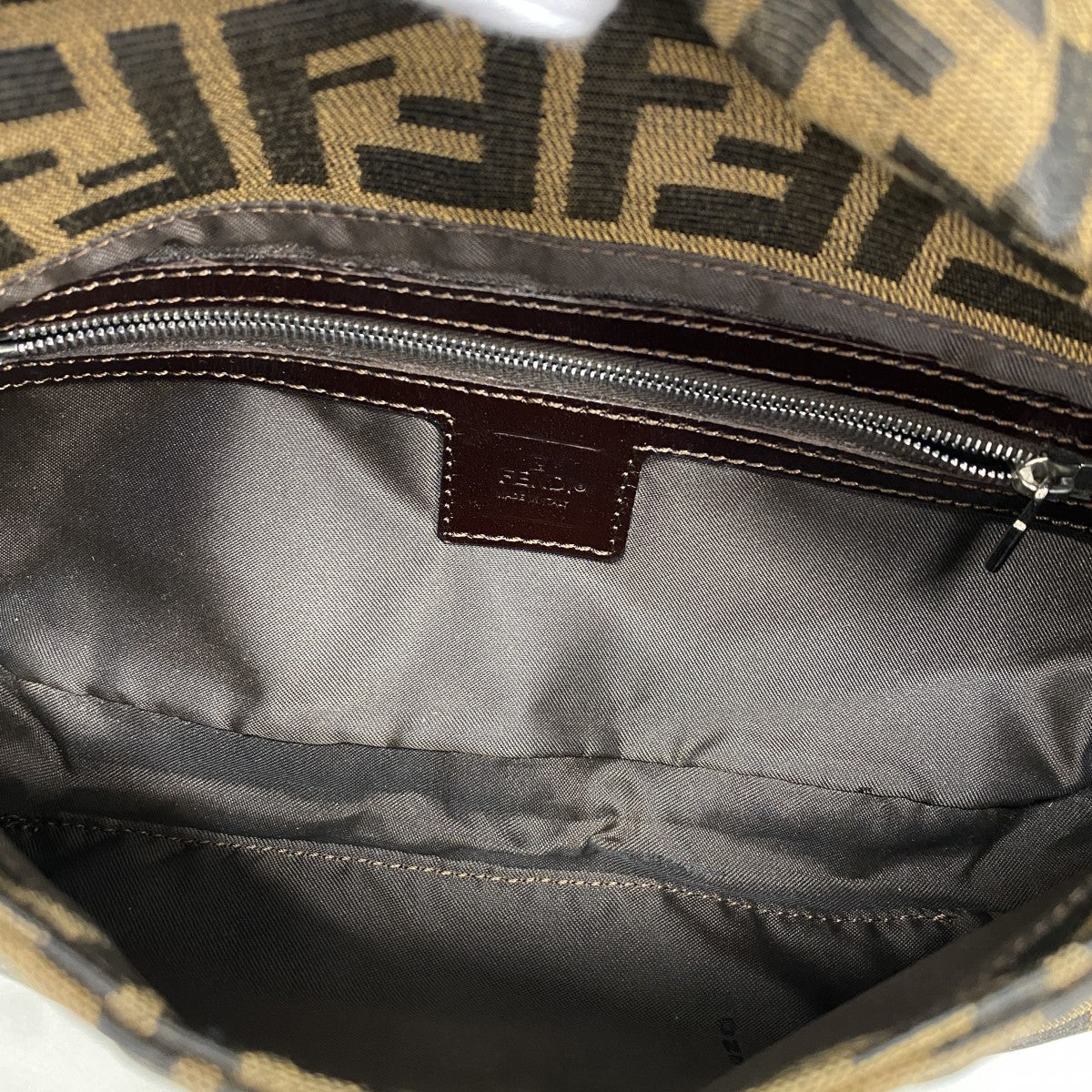 【6fc4526】フェンディ ハンドバッグ ズッカ マンマバケット ナイロンキャンバス ブラウン シルバー金具【中古】レディース