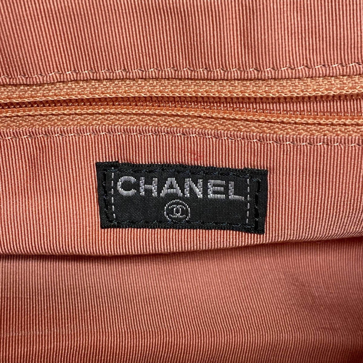 【6fc4545-k】シャネル ショルダーバッグ チョコバー Wチェーン スウェード ピンク シルバー金具【中古】レディース