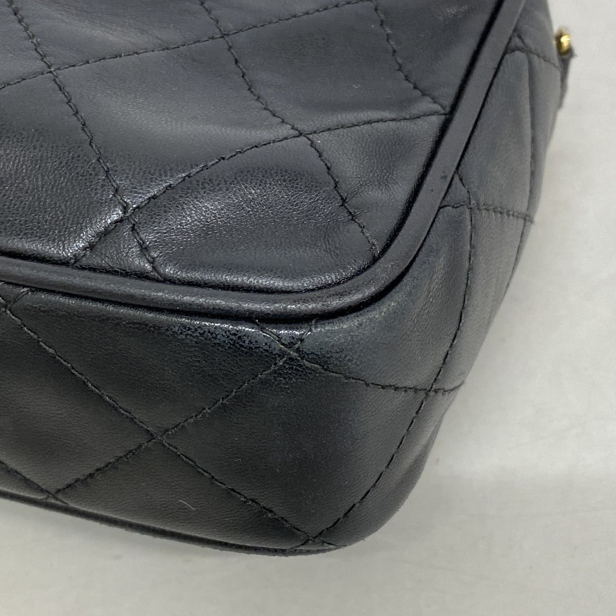 【6fc4559-k】シャネル ショルダーバッグ マトラッセ チェーンショルダー ラムスキン ブラック ゴールド金具【中古】レディース