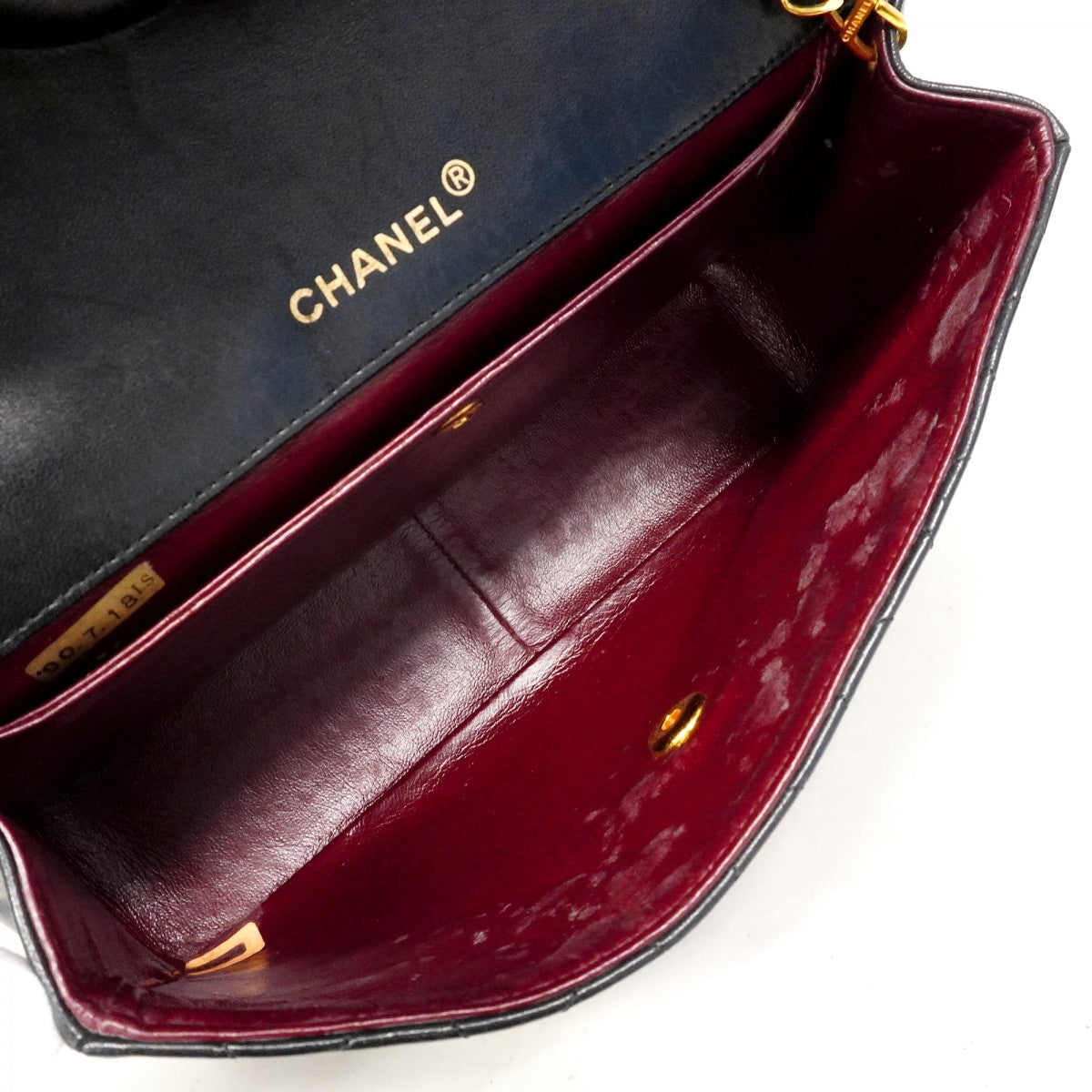 【6fc4608-k】シャネル ショルダーバッグ マトラッセ チェーンショルダー ラムスキン ブラック ゴールド金具【中古】レディース