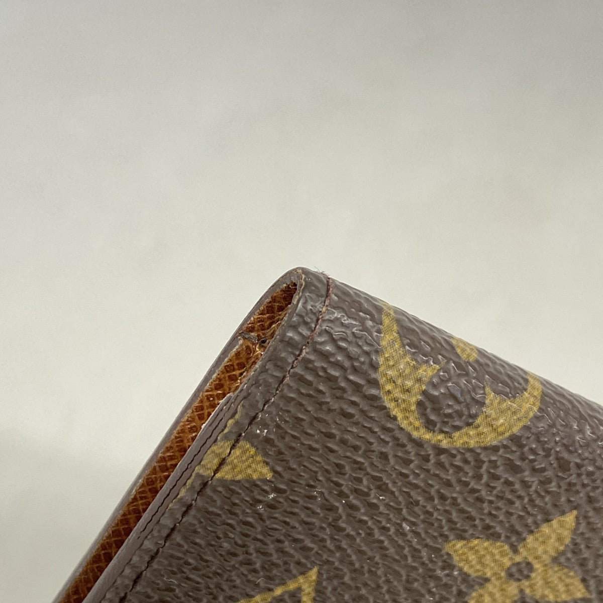 【6fc4647】ルイヴィトン パスケース モノグラム ポルト2カルトヴェルティカル M60533 ブラウン【中古】メンズ レディース ユニセックス