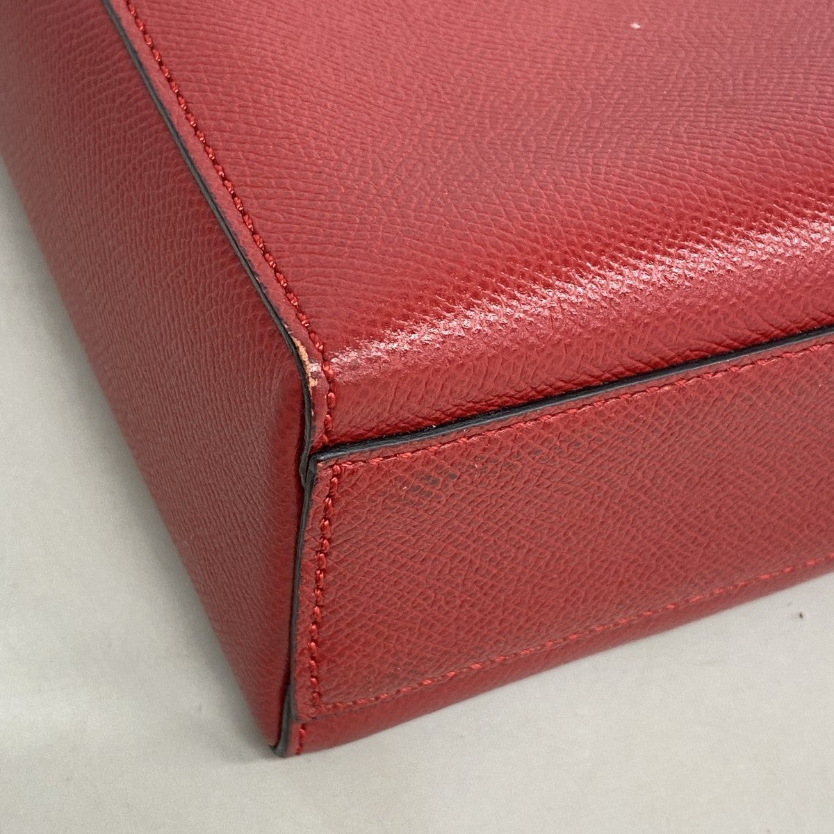 【6fd4743-k】セリーヌ ショルダーバッグ レザー レッド ゴールド金具【中古】レディース