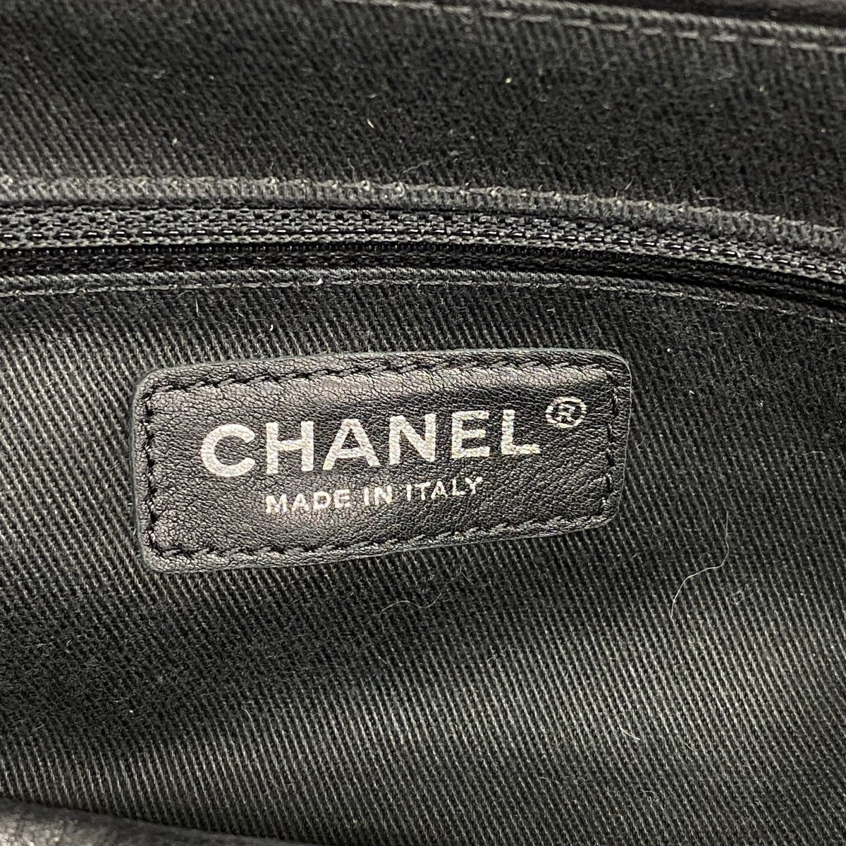 【6fd4745-k】シャネル ショルダーバッグ チェーンショルダー ラムスキン ブラック シルバー金具【中古】レディース