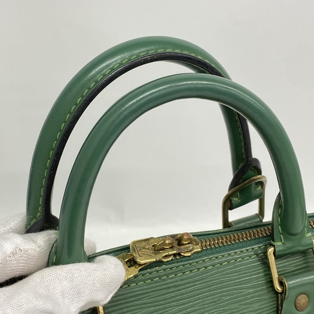【6fd4776】ルイヴィトン ハンドバッグ エピ アルマ M52144 ボルネオグリーン【中古】レディース
