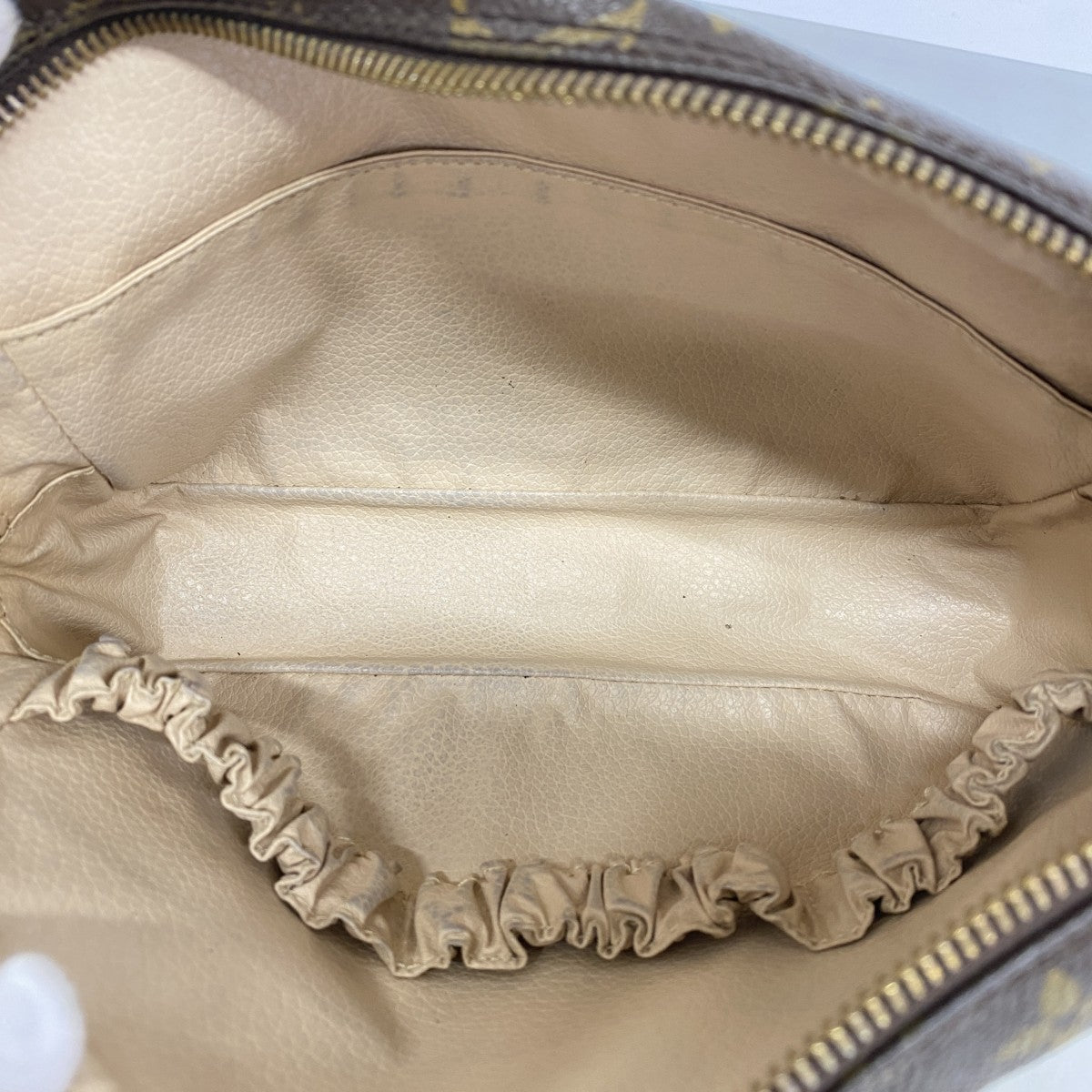 【6fd4782】ルイヴィトン ポーチ モノグラム トゥルーストワレット23 M47524 ブラウン【中古】レディース