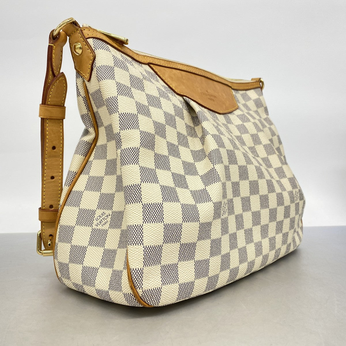 【6fd4829】ルイヴィトン ショルダーバッグ ダミエ・アズール シラク―サMM N41112 ホワイト【中古】レディース