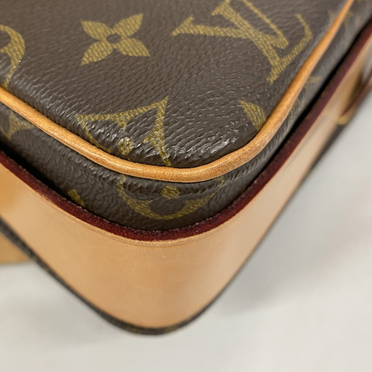 【6fd4857】ルイヴィトン ショルダーバッグ モノグラム カルトシエールGM M51252 ブラウン【中古】レディース