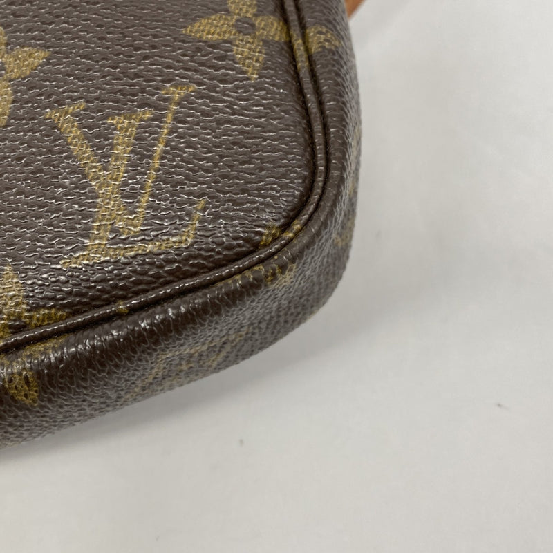 【6fd4863】ルイヴィトン ポーチ モノグラム ポシェットアクセソワール M51980 ブラウン【中古】レディース