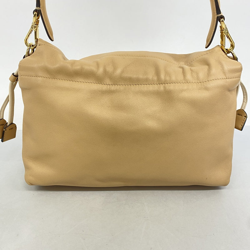 【6fd4865】フェンディ ショルダーバッグ レザー ベージュ ゴールド金具【中古】レディース