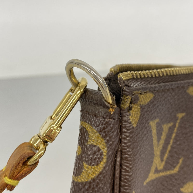 【6fd4870】ルイヴィトン ポーチ モノグラム ポシェットアクセソワール M51980 ブラウン【中古】レディース