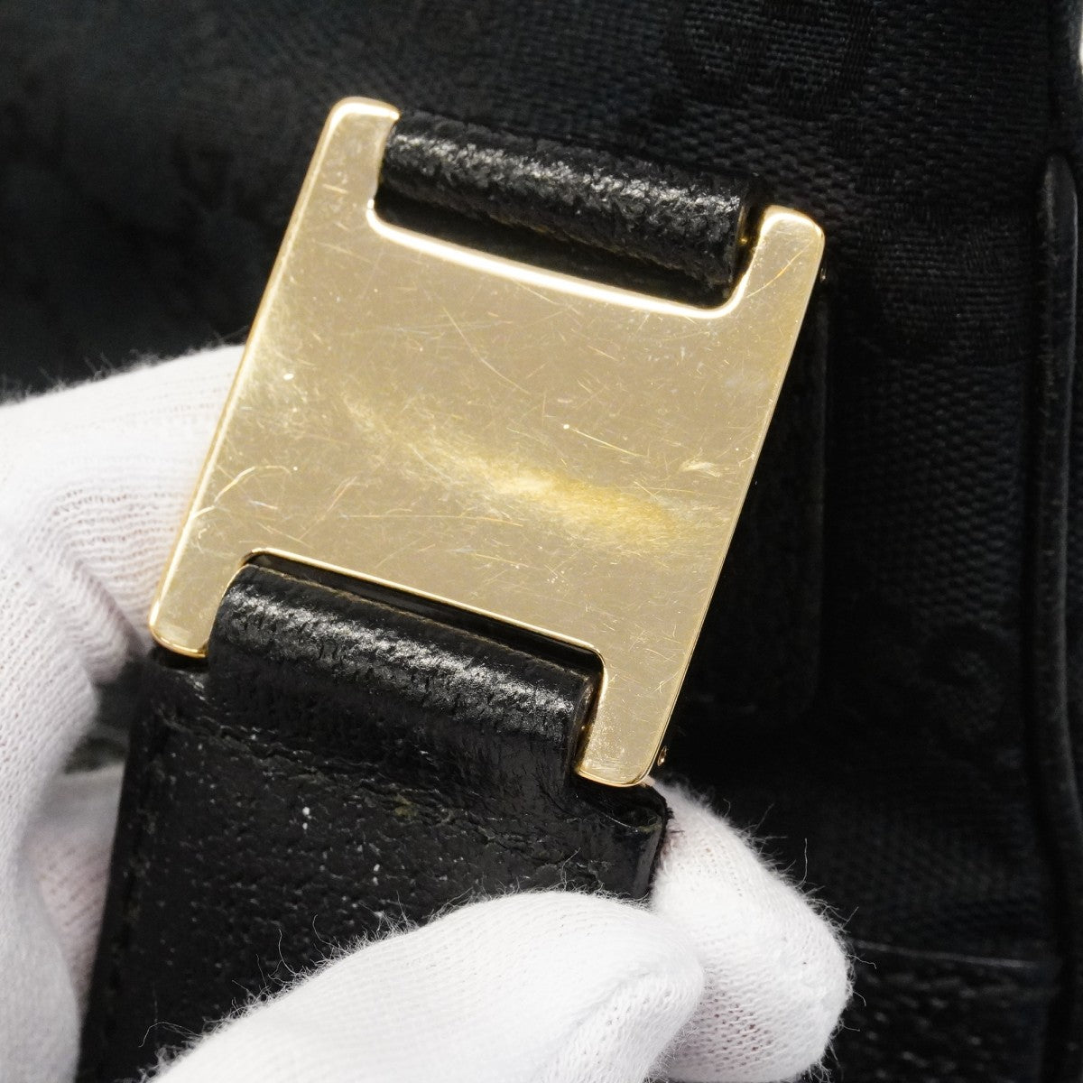【6fd5009-k】グッチ ショルダーバッグ GGキャンバス ホースビット 145809 キャンバス ブラック ゴールド金具【中古】レディース