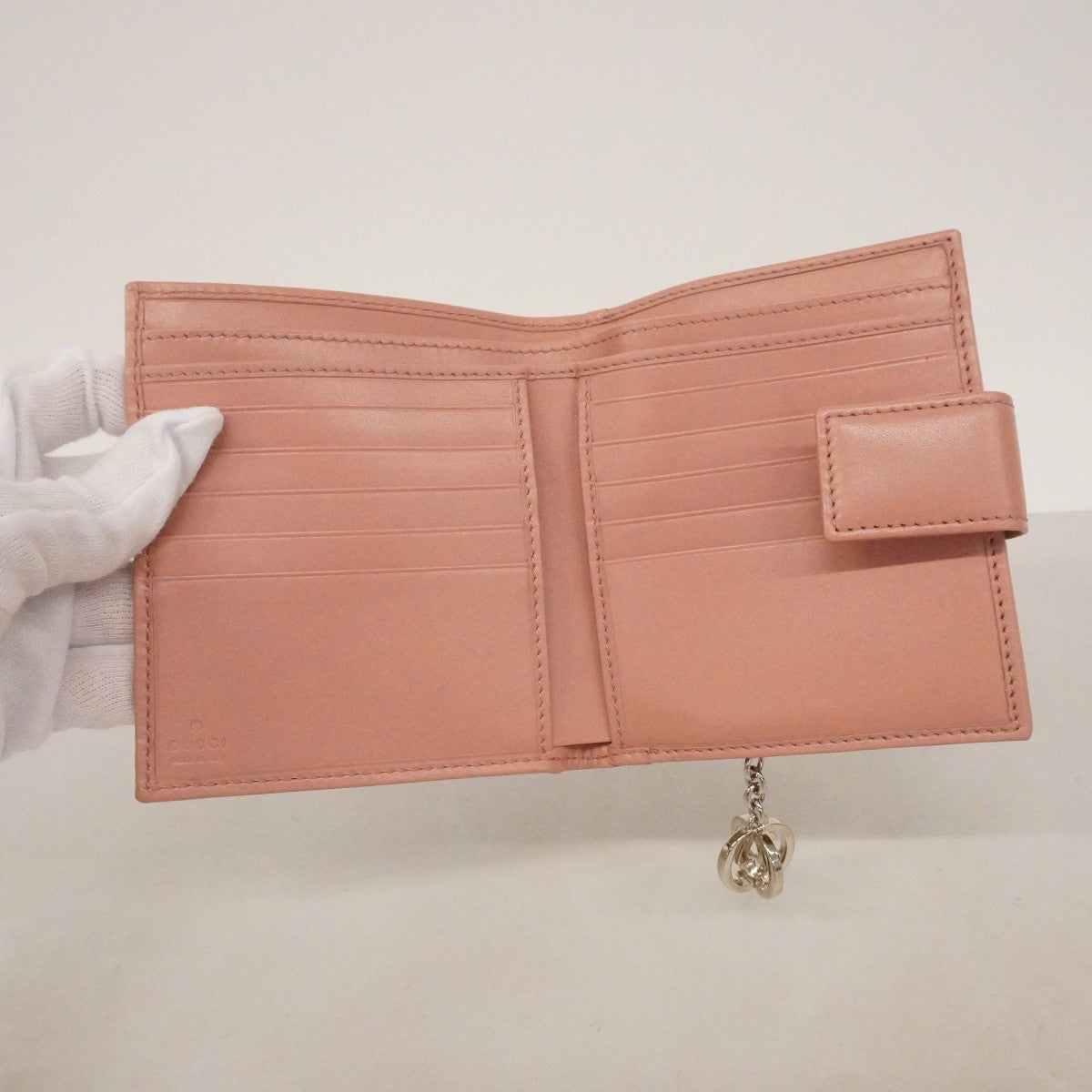 【6fd5028-k】グッチ 財布 GGキャンバス 233022 キャンバス ブラウン ピンク シルバー金具【中古】レディース
