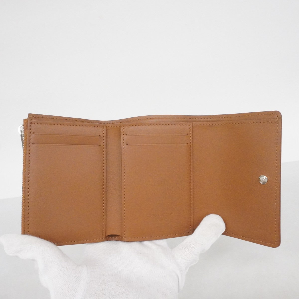 【6fd5134-k】ルイヴィトン 三つ折り財布 LVアエログラム ヴィクターウォレット M25957 タン【中古】メンズ