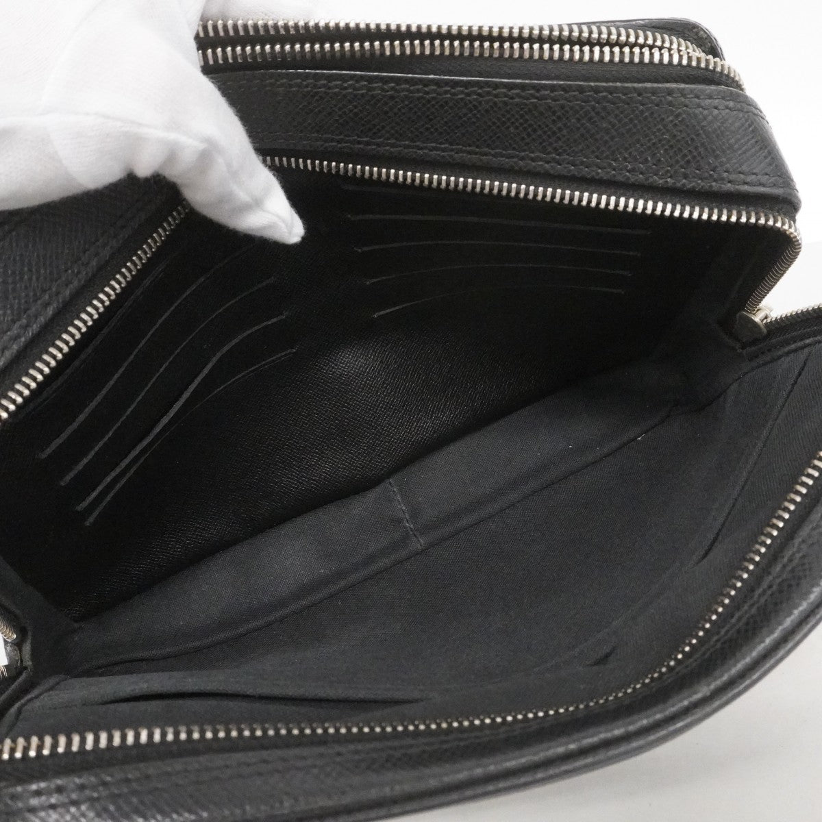 【6fd5152-k】ルイヴィトン クラッチバッグ タイガ パヴェル M31142 アルドワーズ【中古】メンズ