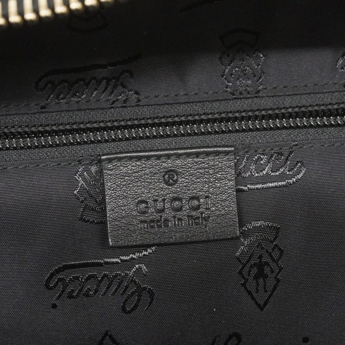【6fd5198-k】グッチ リュック・デイパック グッチシマ 246414 レザー ブラック ゴールド金具【中古】メンズ レディース ユニセックス