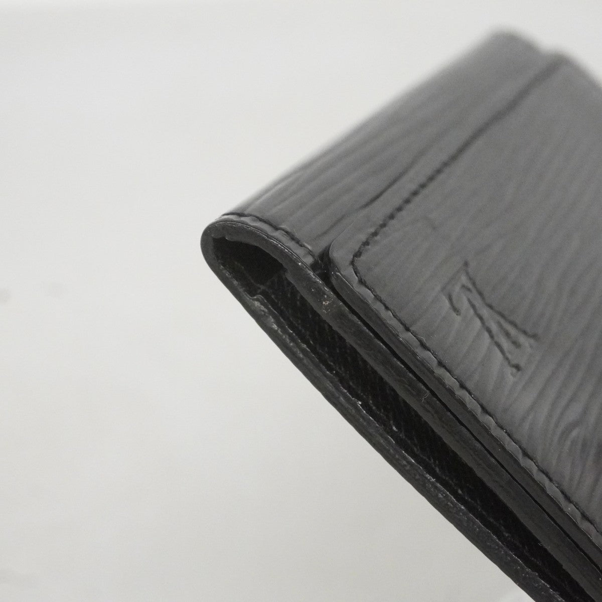 【6fd5206-k】ルイヴィトン 名刺入れ エピ アンヴェロップカルトドゥヴィジット M60652 ノワール【中古】メンズ レディース ユニセックス