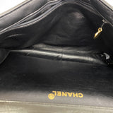【6fd5316】シャネル ショルダーバッグ デカマトラッセ Wチェーン Wフェイス ラムスキン ブラック ゴールド金具【中古】レディース
