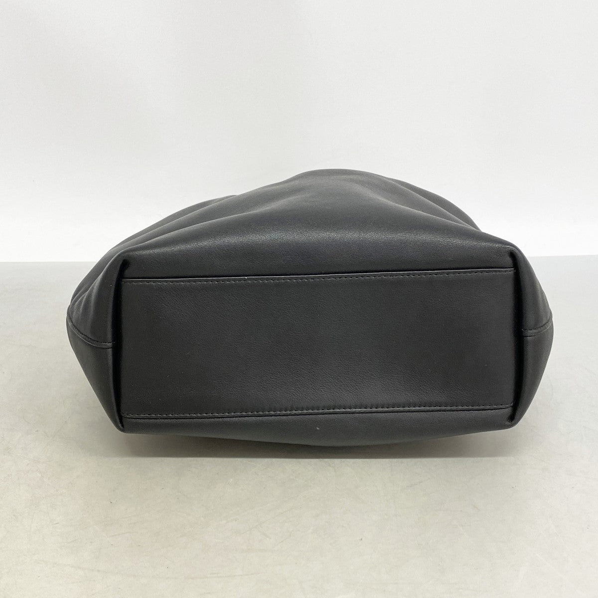 【6fd5319】クリスチャンディオール ハンドバッグ マリスパール レザー ブラック シルバー金具【中古】レディース