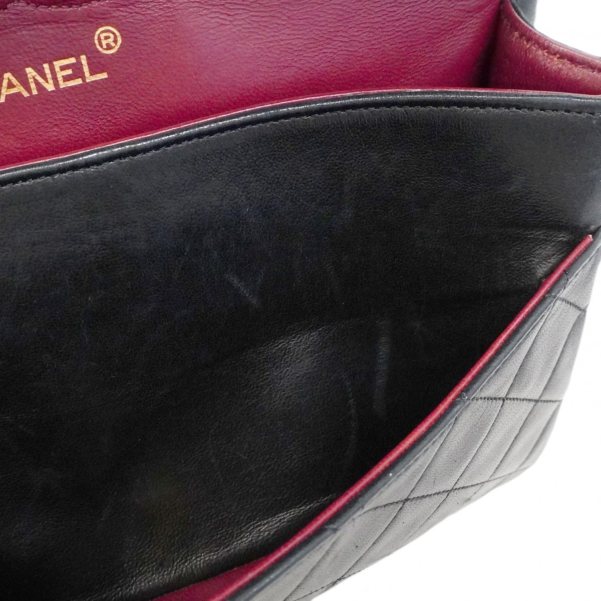 【6fd5328】シャネル ショルダーバッグ マトラッセ Wフラップ Wチェーン ラムスキン ブラック ゴールド金具【中古】レディース