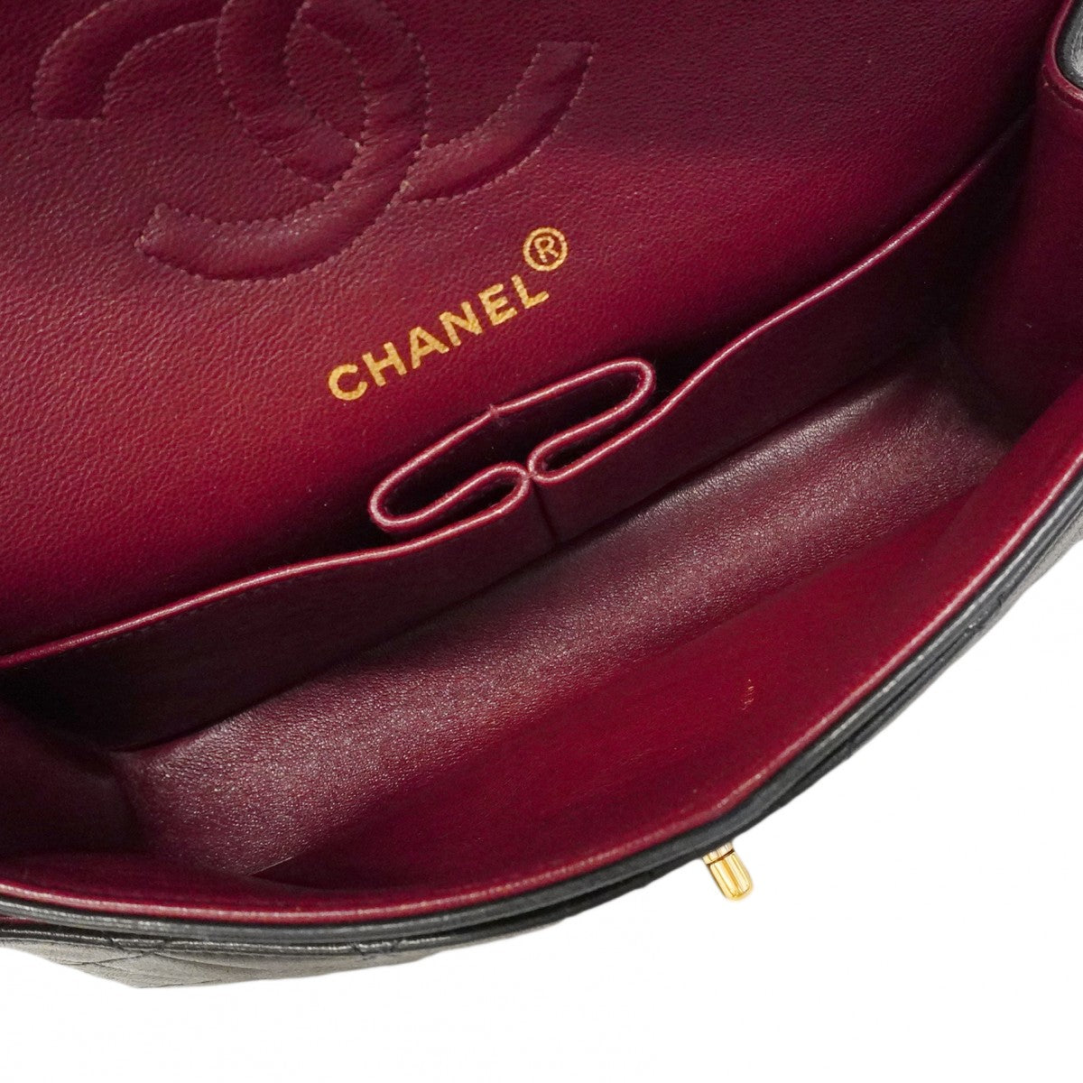 【6fd5329】シャネル ショルダーバッグ マトラッセ Wフラップ Wチェーン ラムスキン ブラック ゴールド金具【中古】レディース