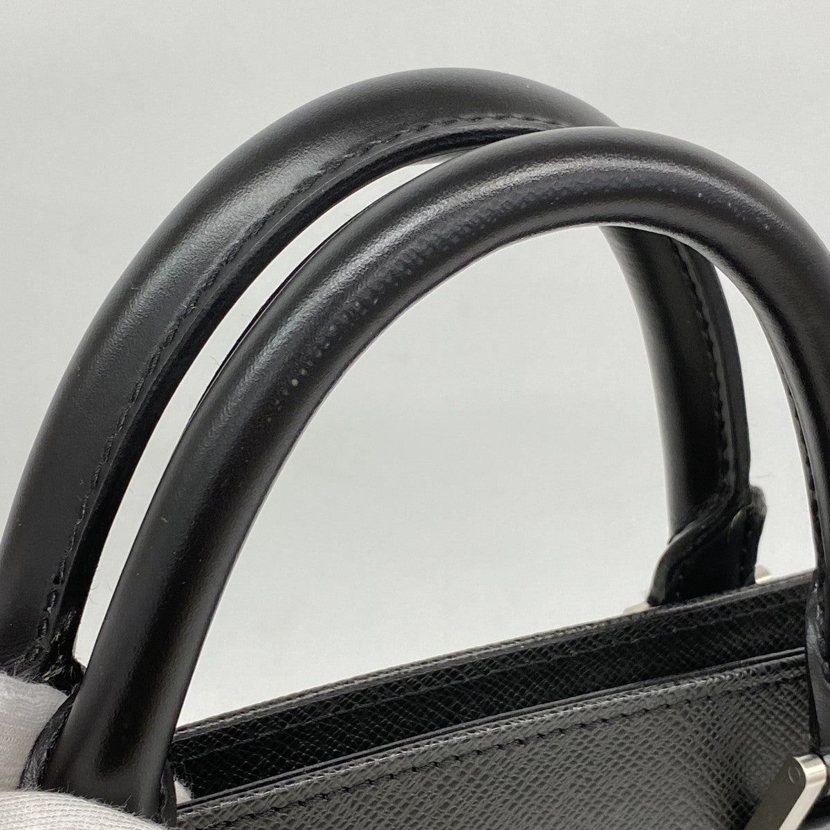 【6fd5414】ルイヴィトン ビジネスバッグ タイガ ポルトドキュマンロザン M30052 アルドワーズ【中古】メンズ