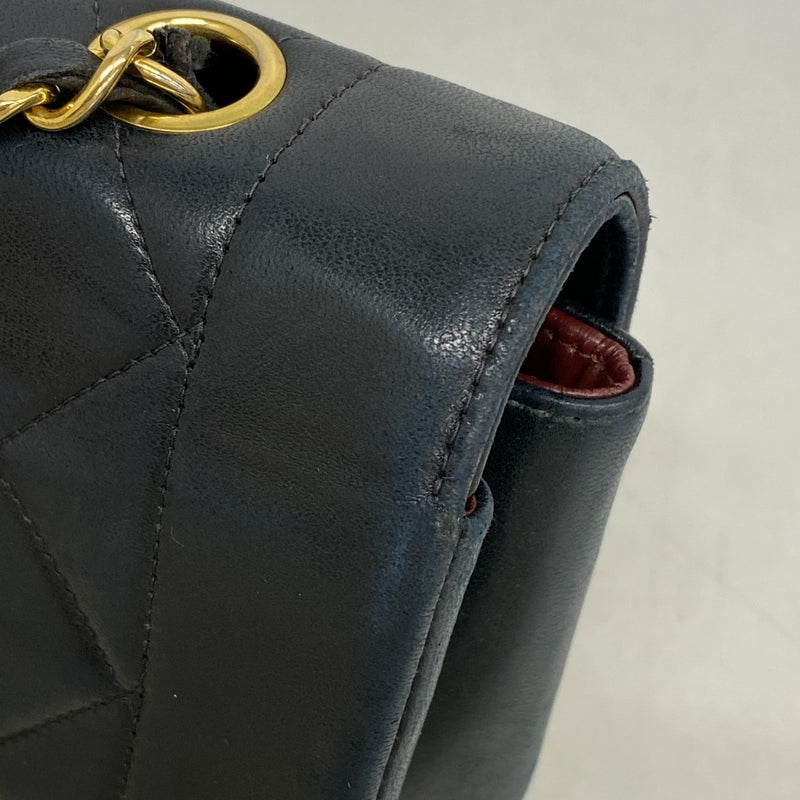 【6fd5425】シャネル ショルダーバッグ ダイアナ チェーンショルダー ラムスキン ブラック ゴールド金具【中古】レディース