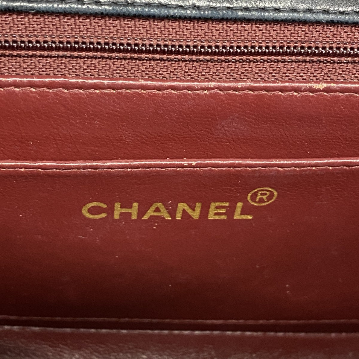 【6fd5425】シャネル ショルダーバッグ ダイアナ チェーンショルダー ラムスキン ブラック ゴールド金具【中古】レディース
