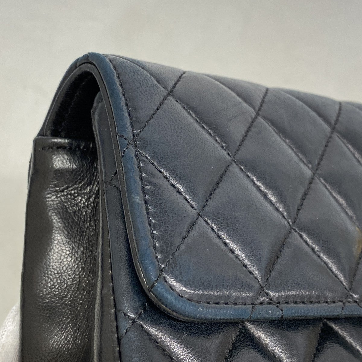 【6fd5427】シャネル ショルダーバッグ ミニマトラッセ チェーンショルダー ラムスキン ブラック ゴールド金具【中古】レディース