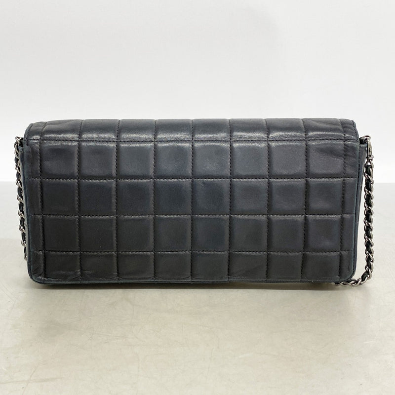 【6fd5431】シャネル ショルダーバッグ チョコバー チェーンショルダー ラムスキン ブラック シルバー金具【中古】レディース