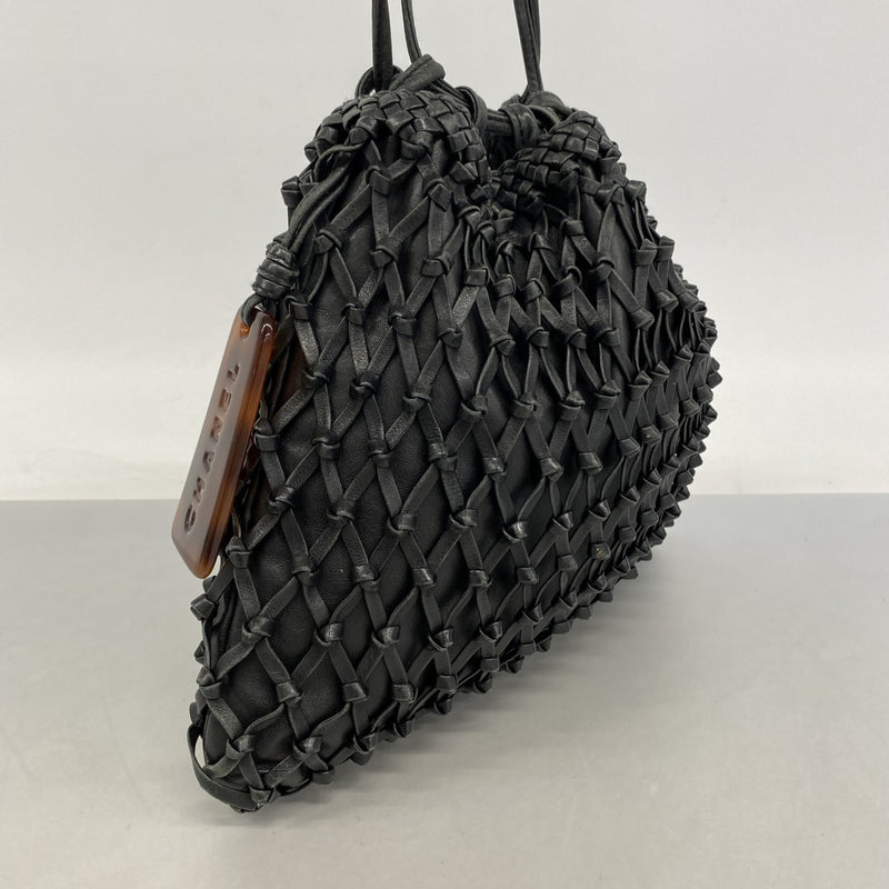 【6fd5453-k】シャネル ショルダーバッグ レザー ブラック ゴールド金具【中古】レディース