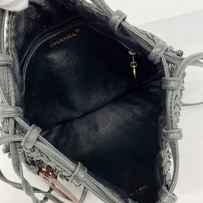 【6fd5453-k】シャネル ショルダーバッグ レザー ブラック ゴールド金具【中古】レディース