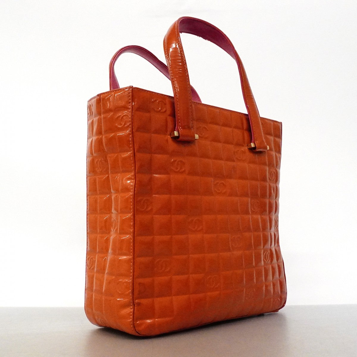 【6fd5462】シャネル トートバッグ チョコバー パテントレザー ピンク オレンジ シャンパンゴールド金具【中古】レディース