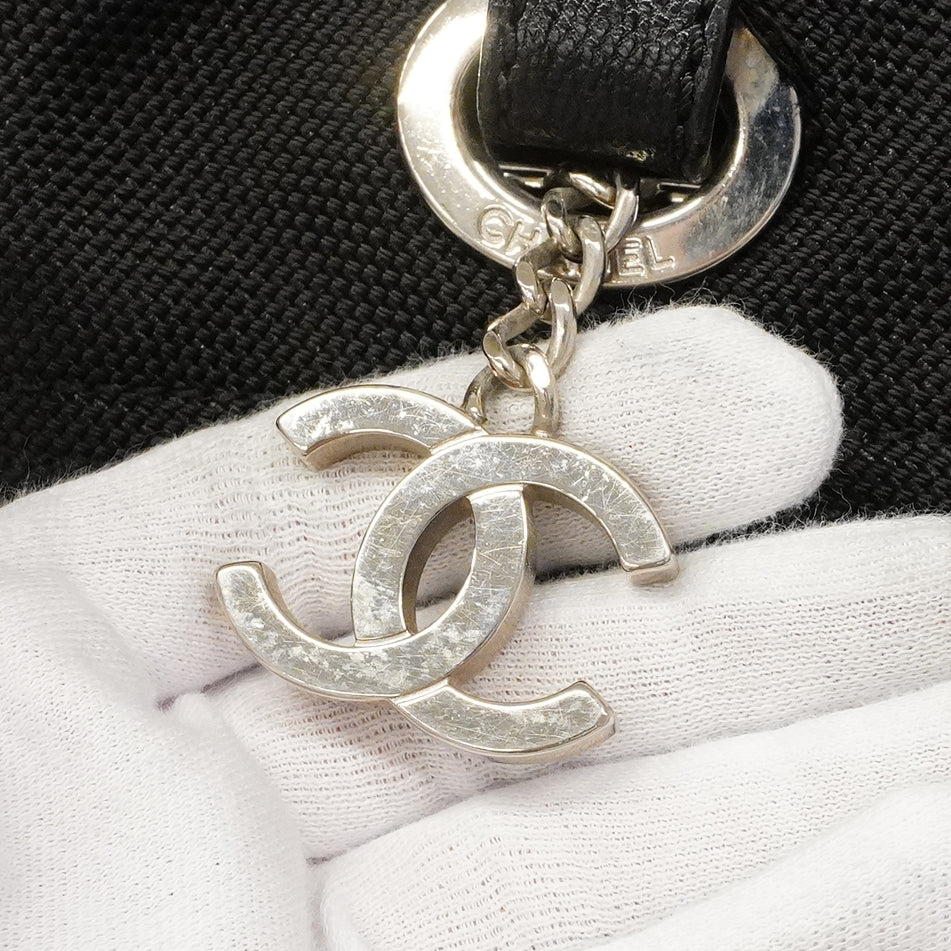 【6fd5464】シャネル トートバッグ パリビアリッツ キャンバス ブラック シルバー金具【中古】レディース