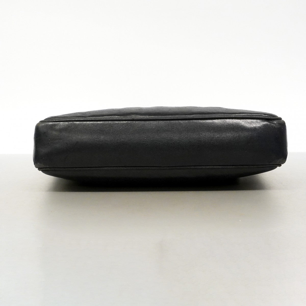 【6fd5467】シャネル ショルダーバッグ マトラッセ チェーンショルダー ラムスキン ブラック ゴールド金具【中古】レディース