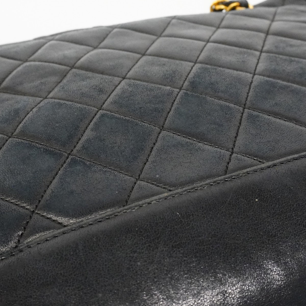 【6fd5467】シャネル ショルダーバッグ マトラッセ チェーンショルダー ラムスキン ブラック ゴールド金具【中古】レディース