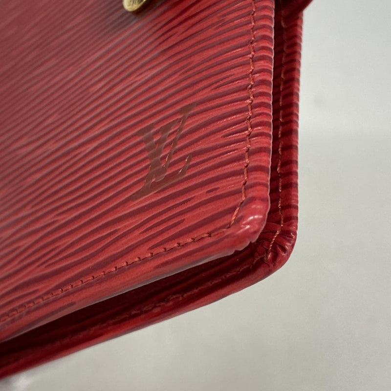 【6fd5505-k】ルイヴィトン 財布 エピ ポルトビエコンパクト M6355E カスティリアンレッド【中古】レディース