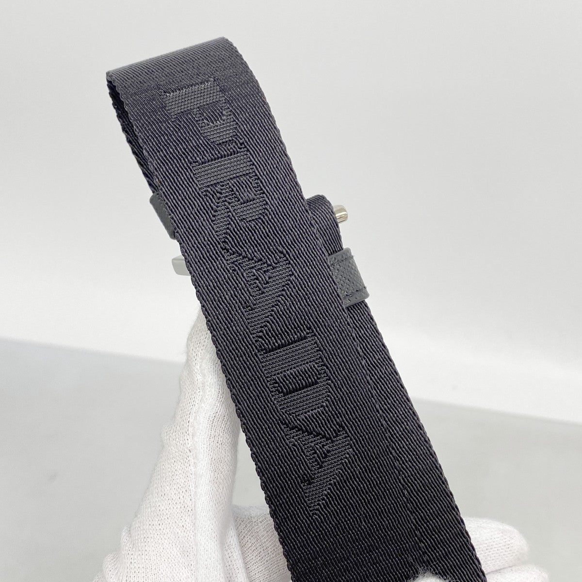 【6fd5516-k】プラダ ショルダーバッグ テスート ナイロン ブラック シルバー金具【中古】レディース