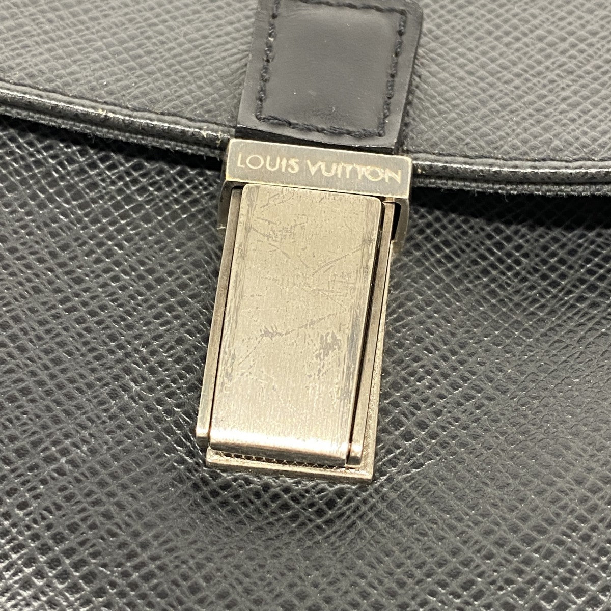 【6fd5522-k】ルイヴィトン ショルダーバッグ タイガ ヤランガ M30822 アルドワーズ【中古】メンズ