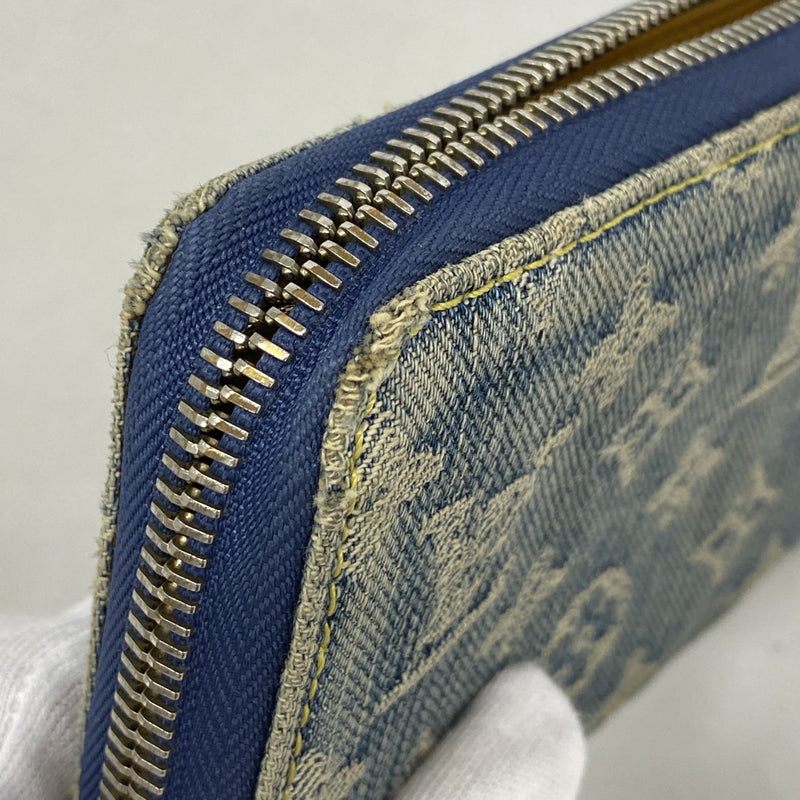 【6fd5524-k】ルイヴィトン 長財布 モノグラム・デニム ジッピーウォレット M95341 ブルー【中古】レディース