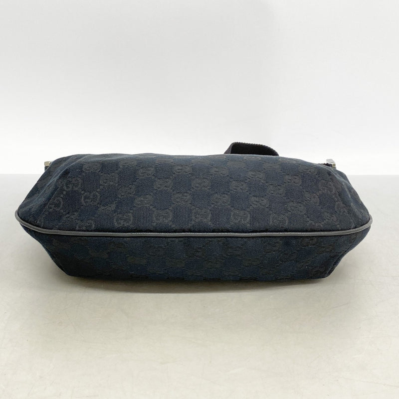【6fd5532-k】グッチ ショルダーバッグ GGキャンバス 181092 キャンバス ブラック シルバー金具【中古】レディース