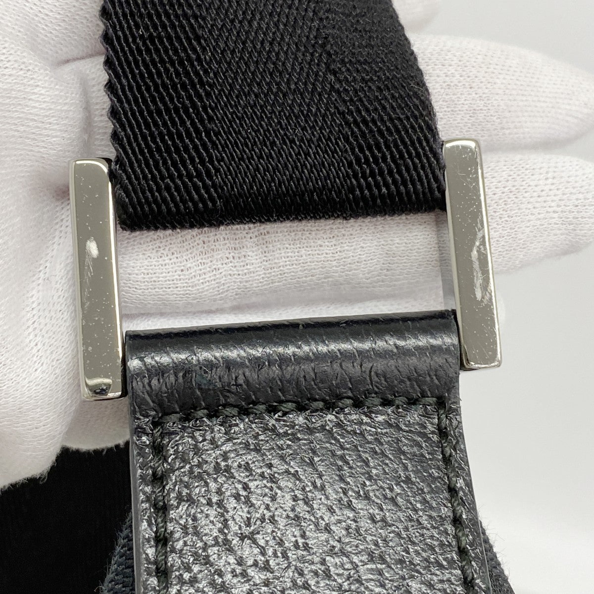 【6fd5532-k】グッチ ショルダーバッグ GGキャンバス 181092 キャンバス ブラック シルバー金具【中古】レディース