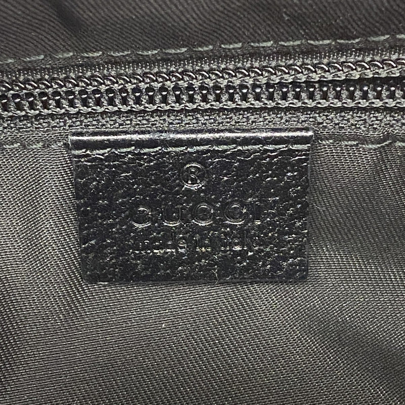 【6fd5532-k】グッチ ショルダーバッグ GGキャンバス 181092 キャンバス ブラック シルバー金具【中古】レディース