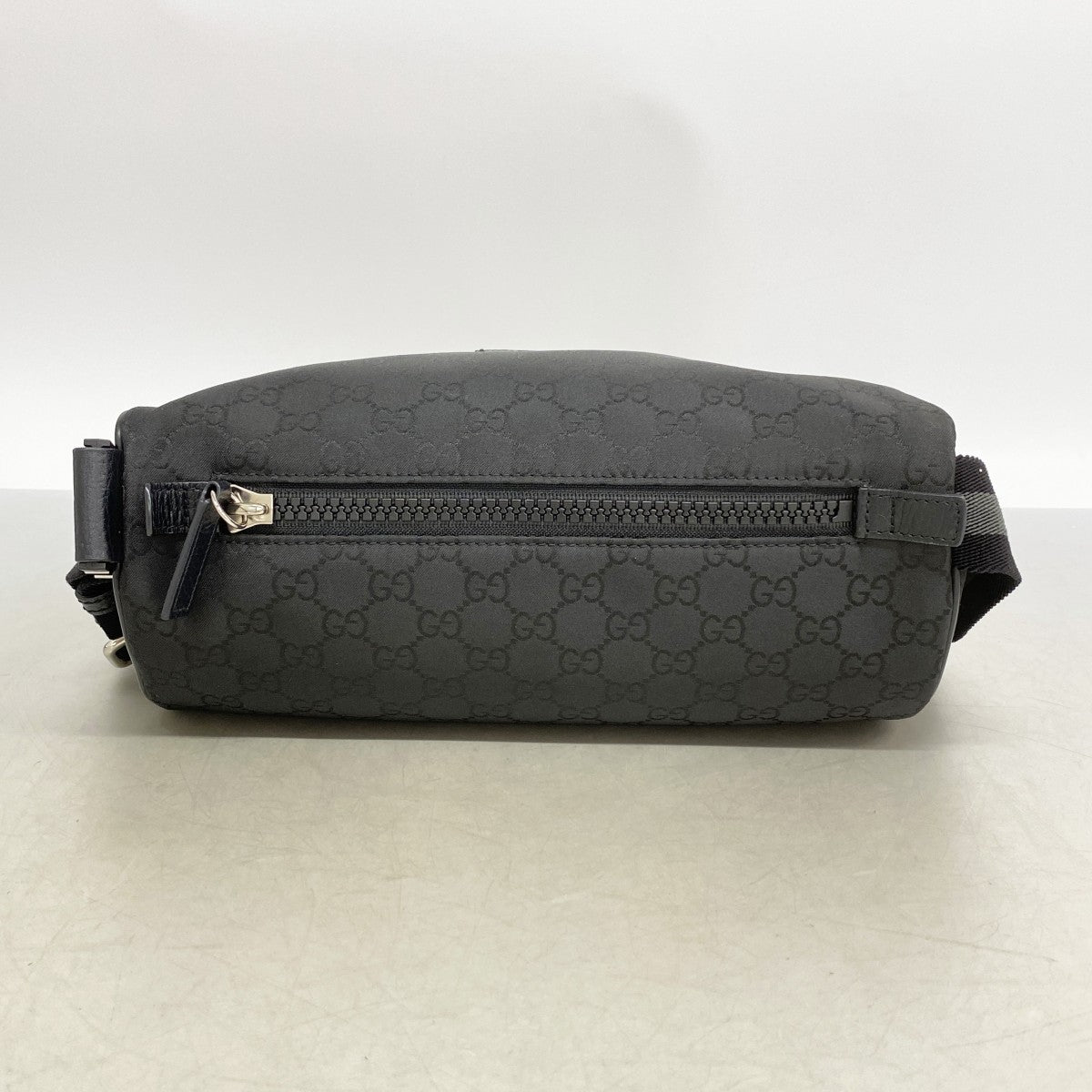 【6fd5533-k】グッチ ウエストバッグ GGナイロン 449182 ナイロン ブラック シルバー金具【中古】メンズ レディース ユニセックス